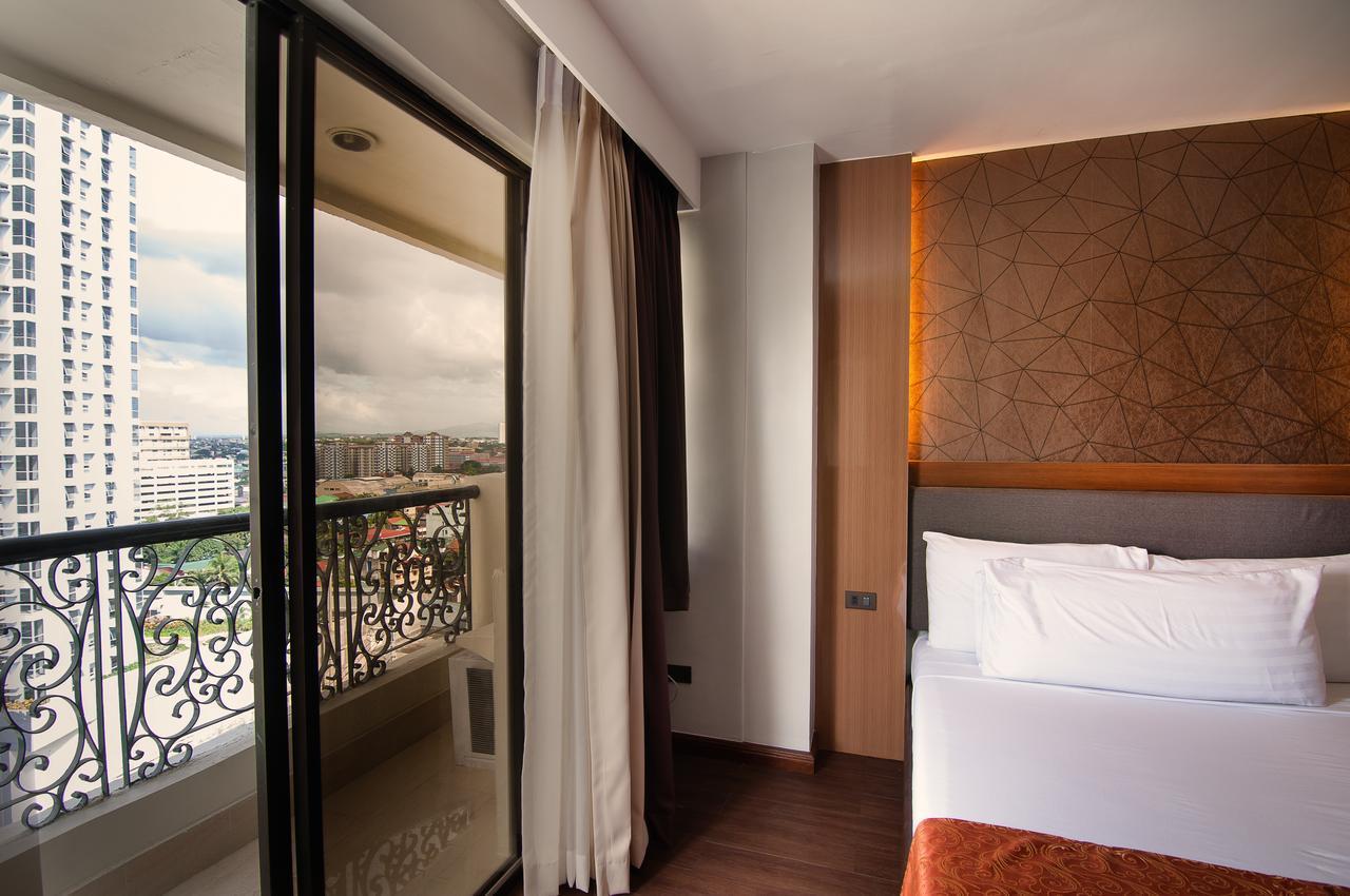 Fernandina 88 Suites Hotel Quezon City Dış mekan fotoğraf
