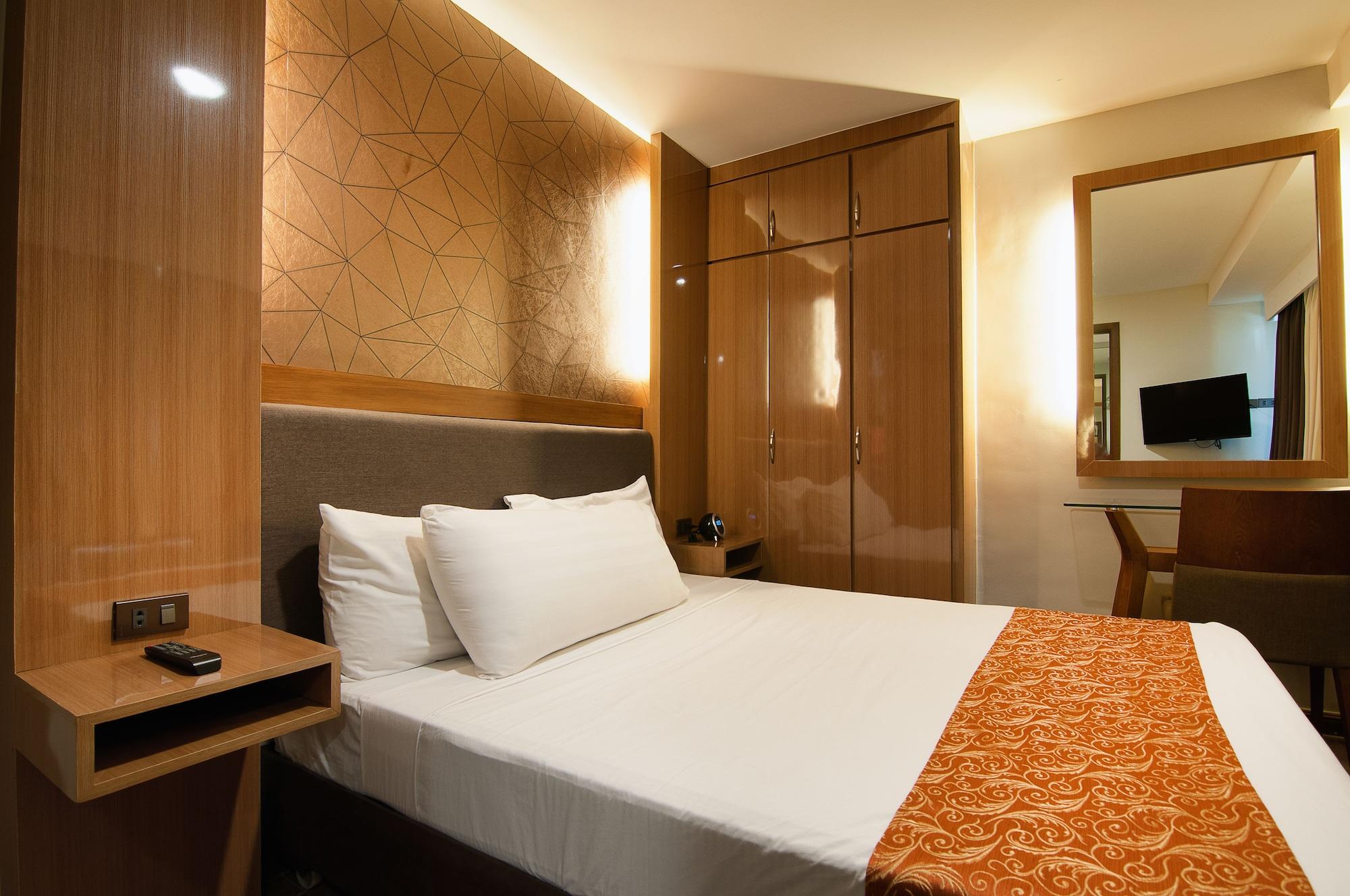 Fernandina 88 Suites Hotel Quezon City Dış mekan fotoğraf