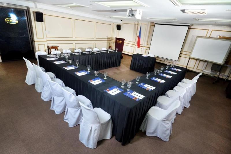Fernandina 88 Suites Hotel Quezon City Dış mekan fotoğraf